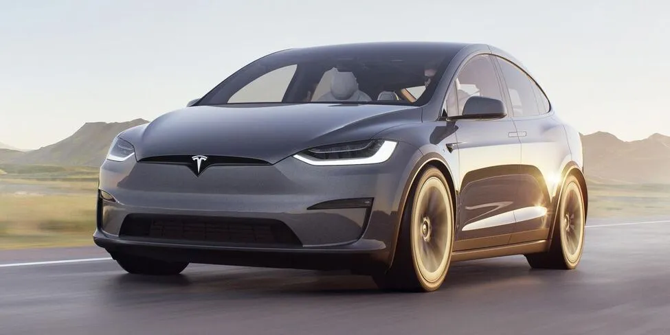 Tesla Model X Laddbox