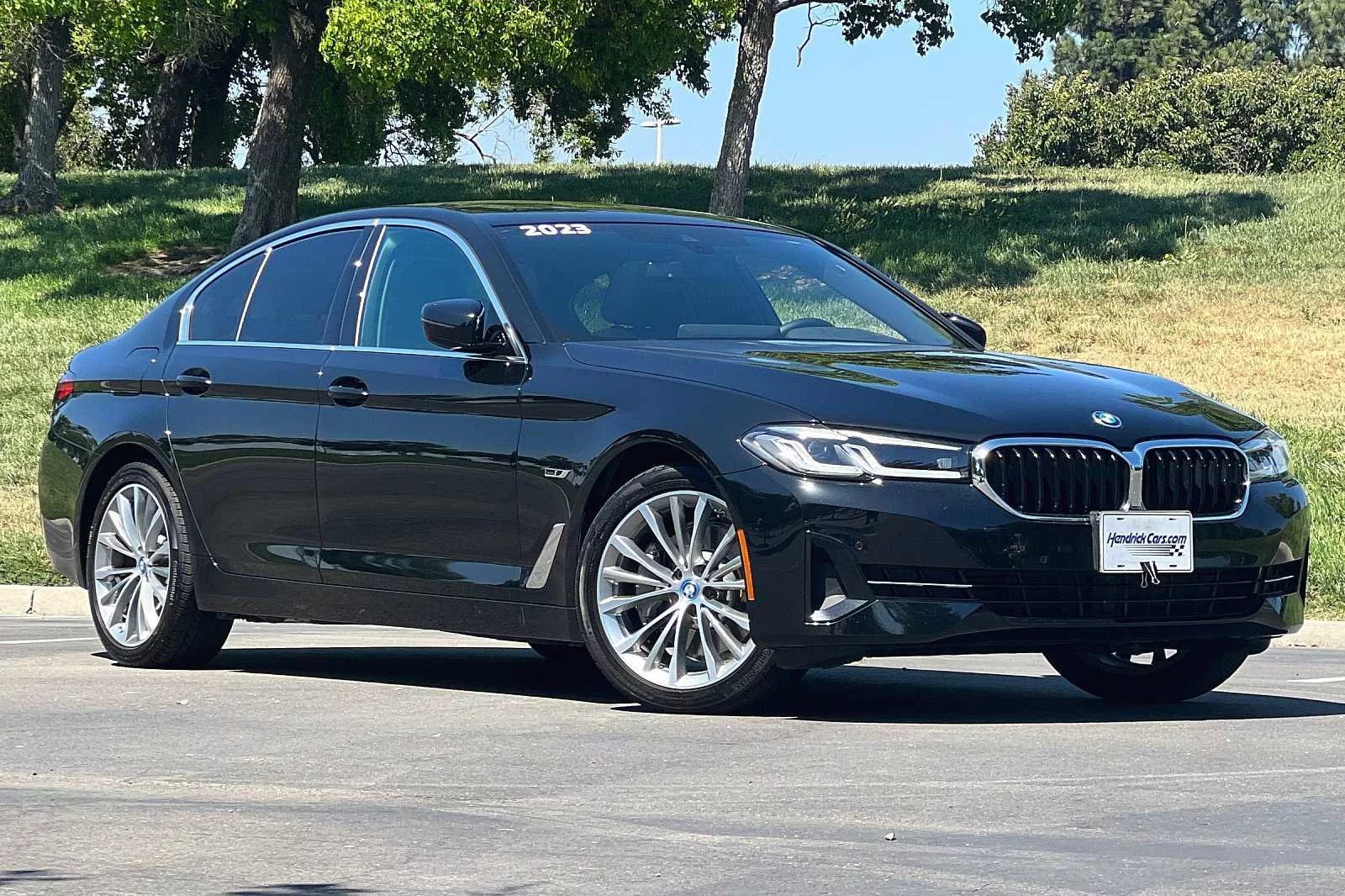 BMW 530e Laddbox